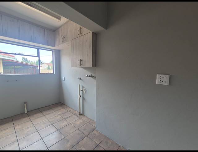 3 BEDROOM HOUSE FOR SALE IN SONLAND PARK